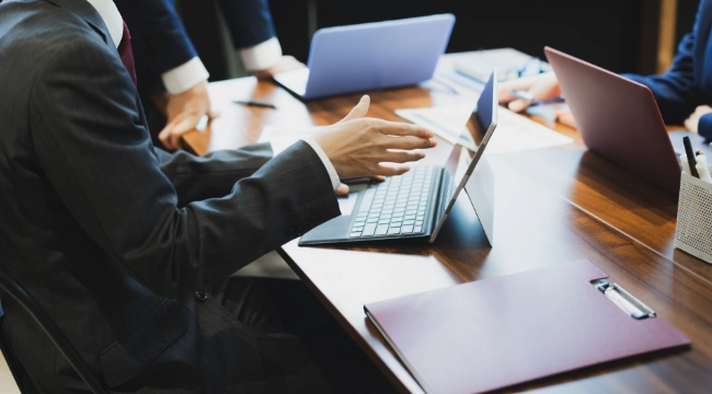 キャリア（中途）採用